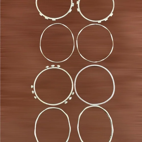 Eight Assorted Pattern Metal Bracelets Silver Women - Picture 6 of 16